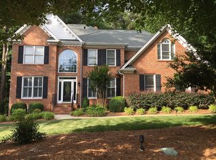 206 W Jules Verne Way, Cary, NC 27511