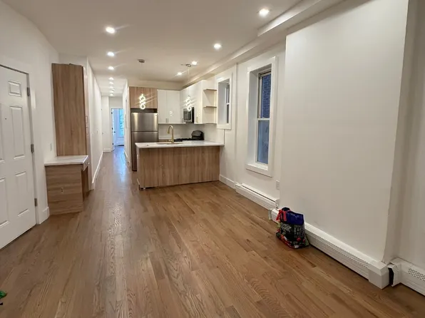 232 Van Horne Street image 2 of 7