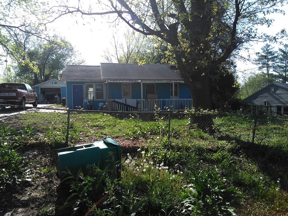 1st image of 2822 N 41st St