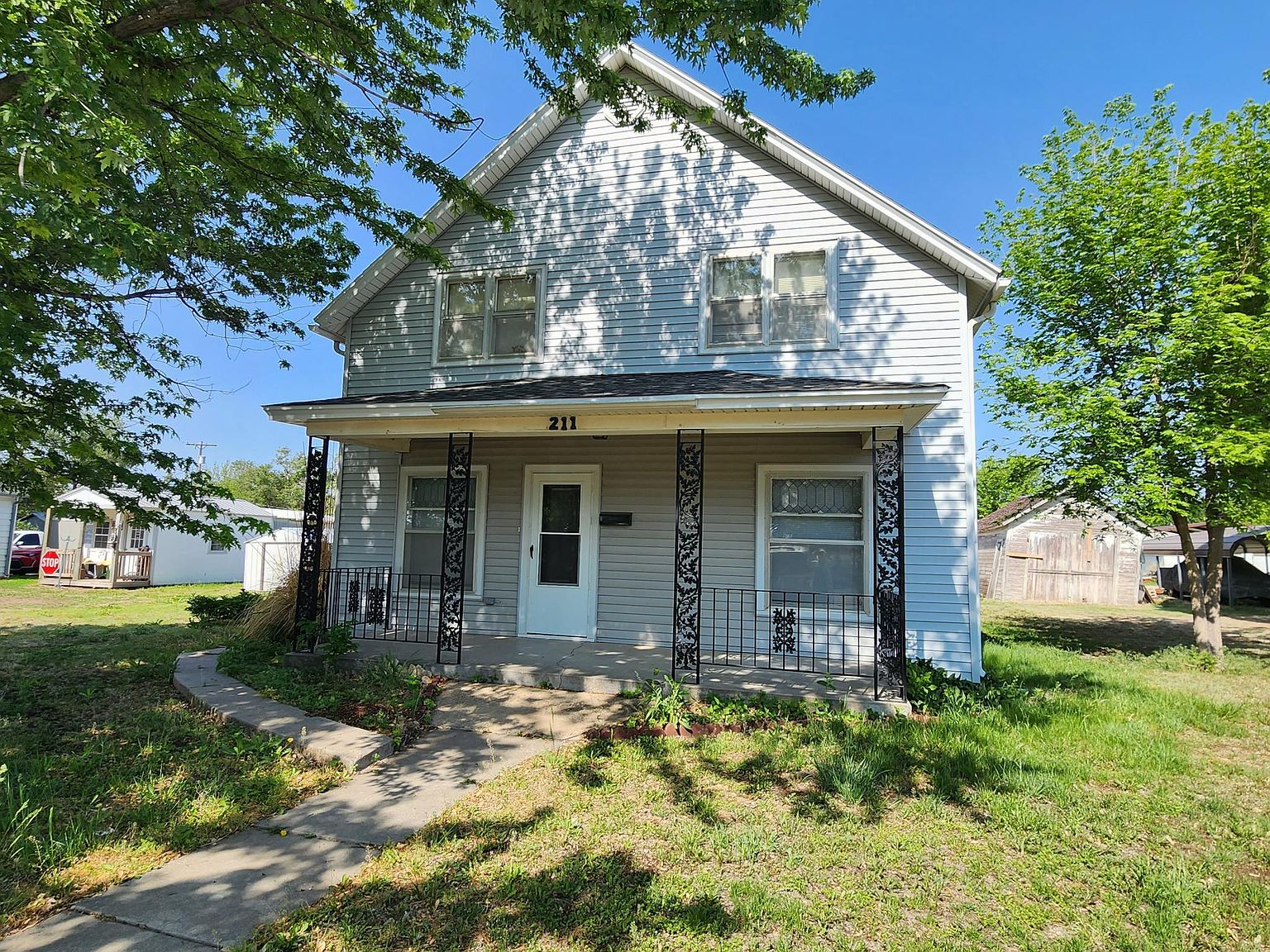 211 S Kansas Ave, Lucas, KS 67648 Zillow