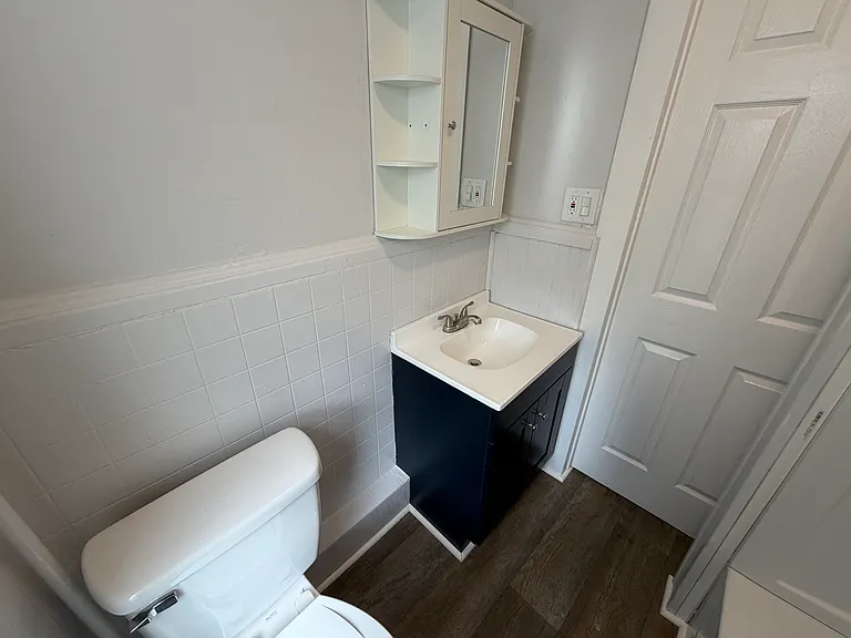 270 Crystal Ave #1 — Photo 6