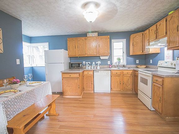 2nd image of 109 Ashleigh Dr