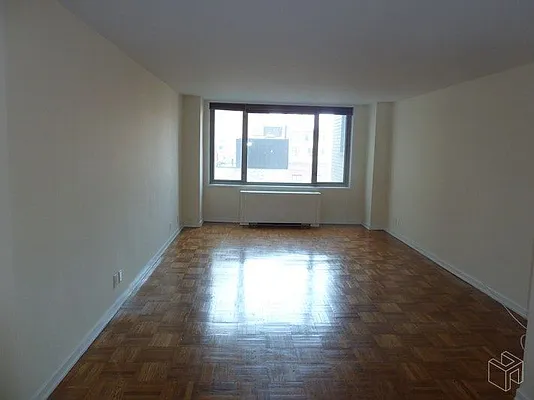 Rented by Halstead Real Estate | media 6