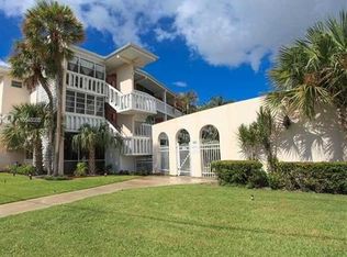 141 NE 10th Ave APT 18A, Hallandale, FL 33009