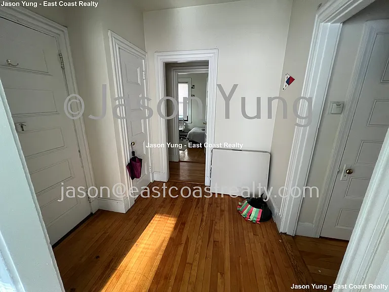 74 Gardner St #F1 — Photo 6