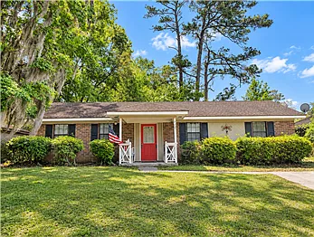 118 Lucian Cir