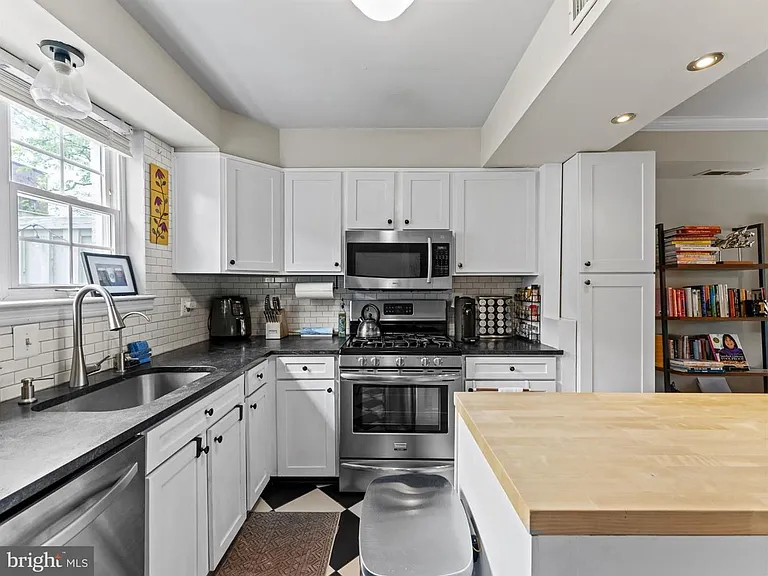 3812 Keller Ave — Photo 21