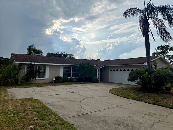 2004 TANGLEWOOD WAY NE, Saint Petersburg, FL 33702