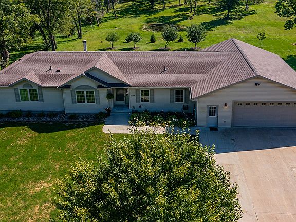 2nd image of 6125 SE 16th Ct