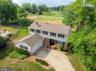 158 Golf Ln, Mount Laurel, NJ 08054