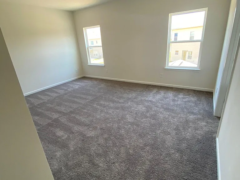 3239 Allerton Way — Photo 12