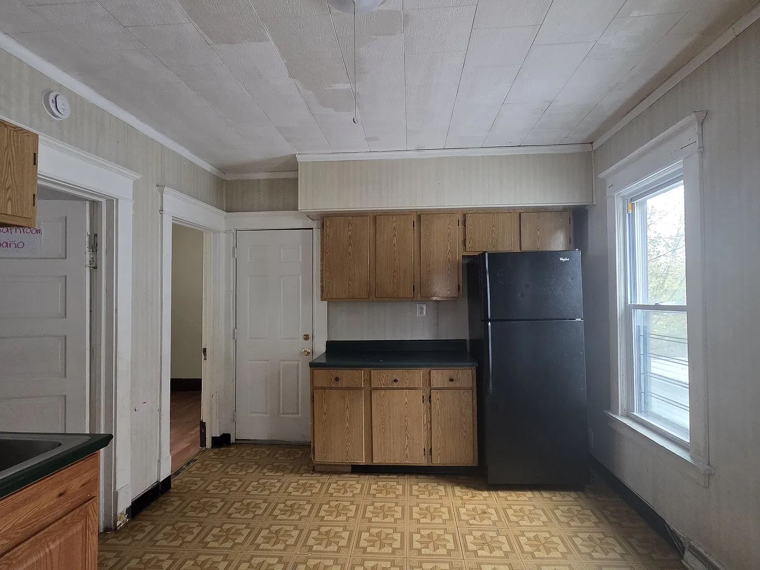 2 bed, 1000 sqft, $800 — Photo 4