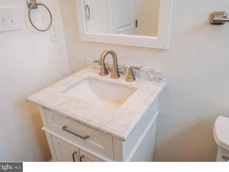 449 Falmouth St — Photo 12