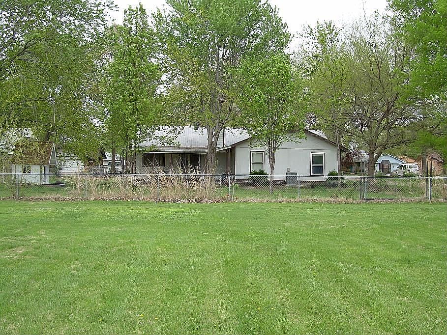 empty lot behind house, not part of property