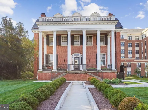 1000 Main Dr NW, Washington, DC 20012