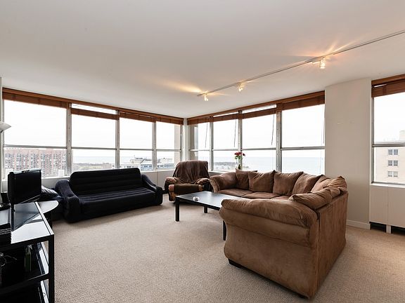 5th image of 655 W Irving Park Rd APT 2210