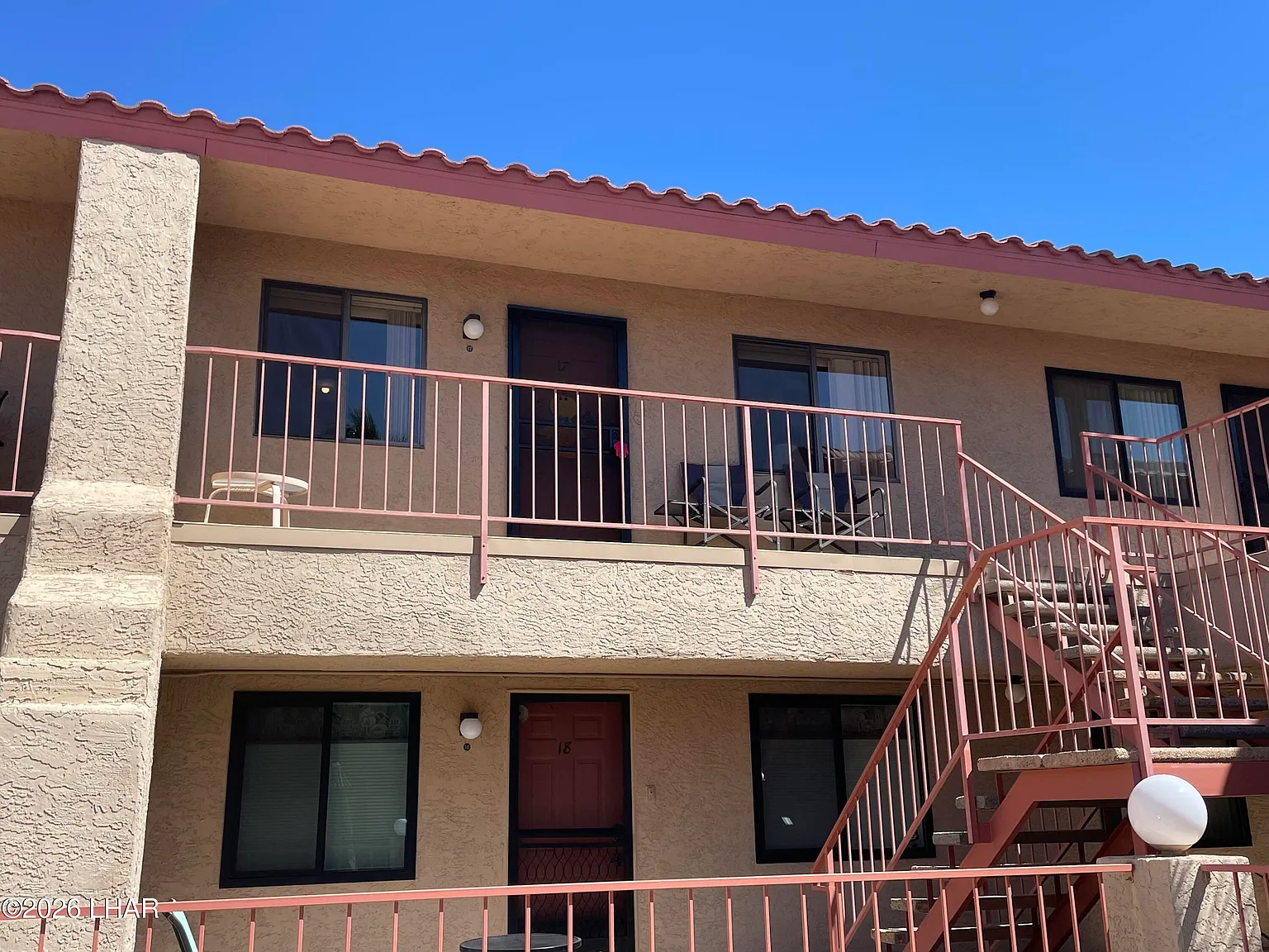 2 bed, 2.0 bath, 920 sqft, $1,800 — Photo 1