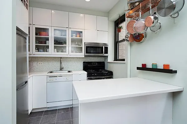 Sold by Keller Williams NYC | media 5