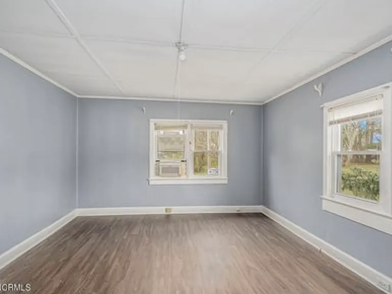 507 Steele St — Photo 3
