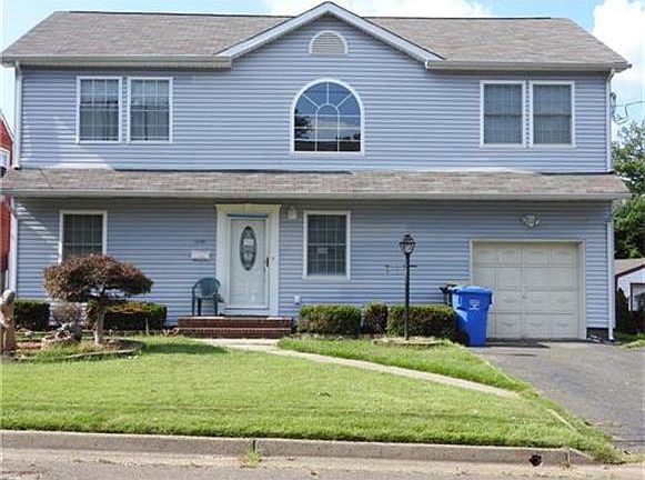 2nd image of 196 Carolyn Ave