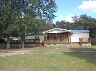 622 Lake Susan Rd, Hawthorne, FL 32640