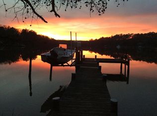 17179 Woodscroft Rd, Ridge, MD 20680