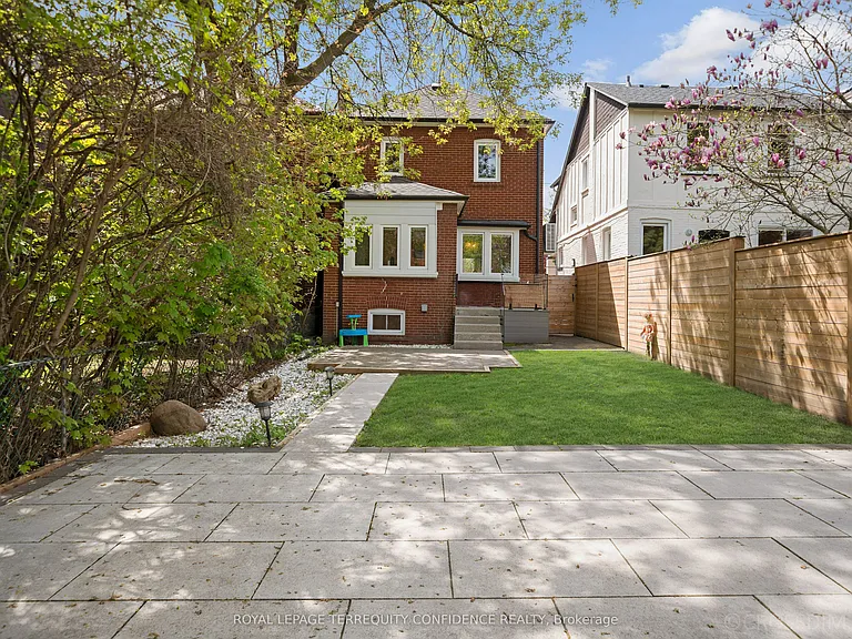 68 Cranbrooke Ave — Photo 30