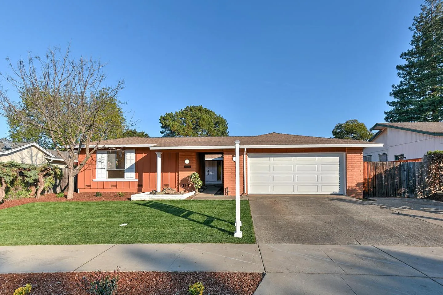 10160 Mello Pl photo 1
