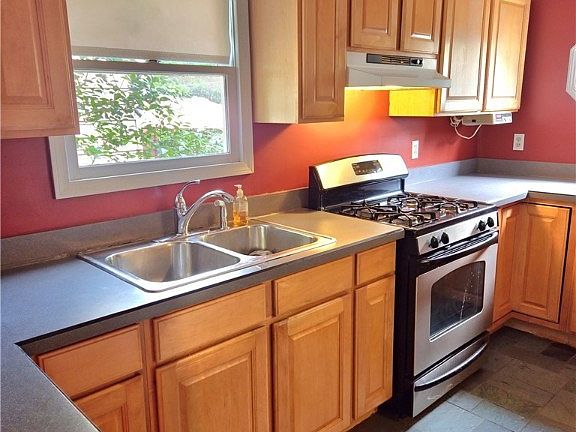 2nd image of 17405 Schenely Ave