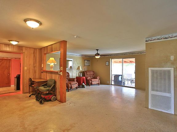 5th image of 1314 Crestview Ave