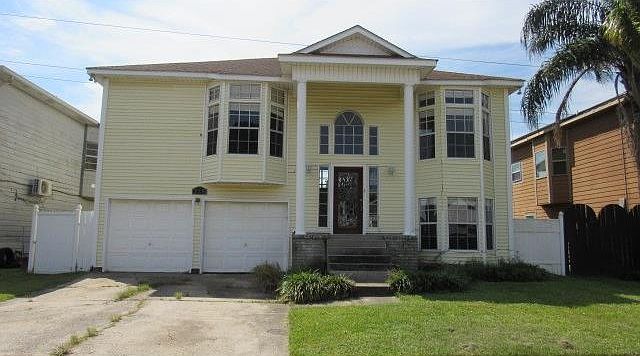 1st image of 228 Southwood Dr