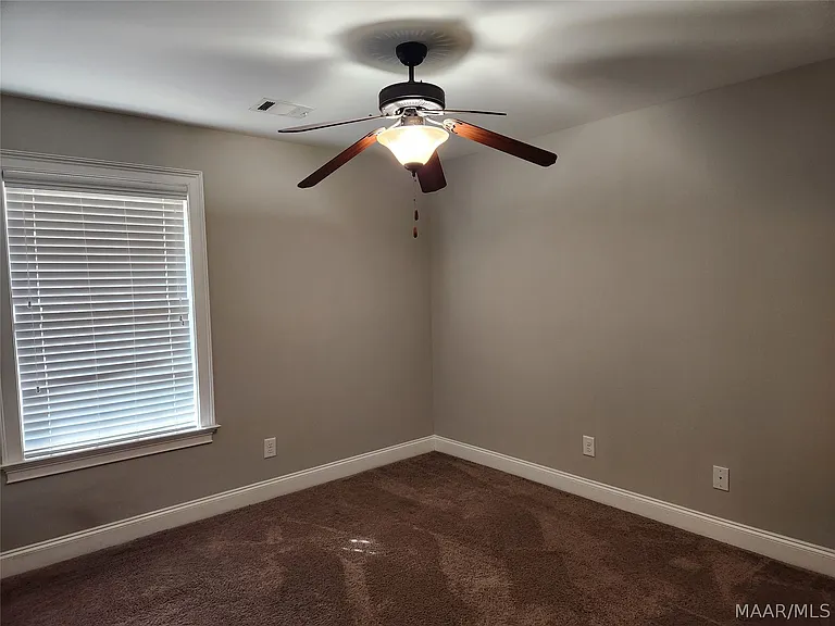 1782 Benson St — Photo 37