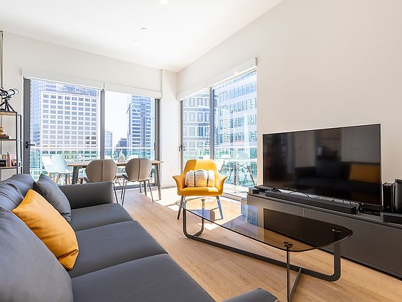 5th image of 1027 Wilshire Blvd APT 425