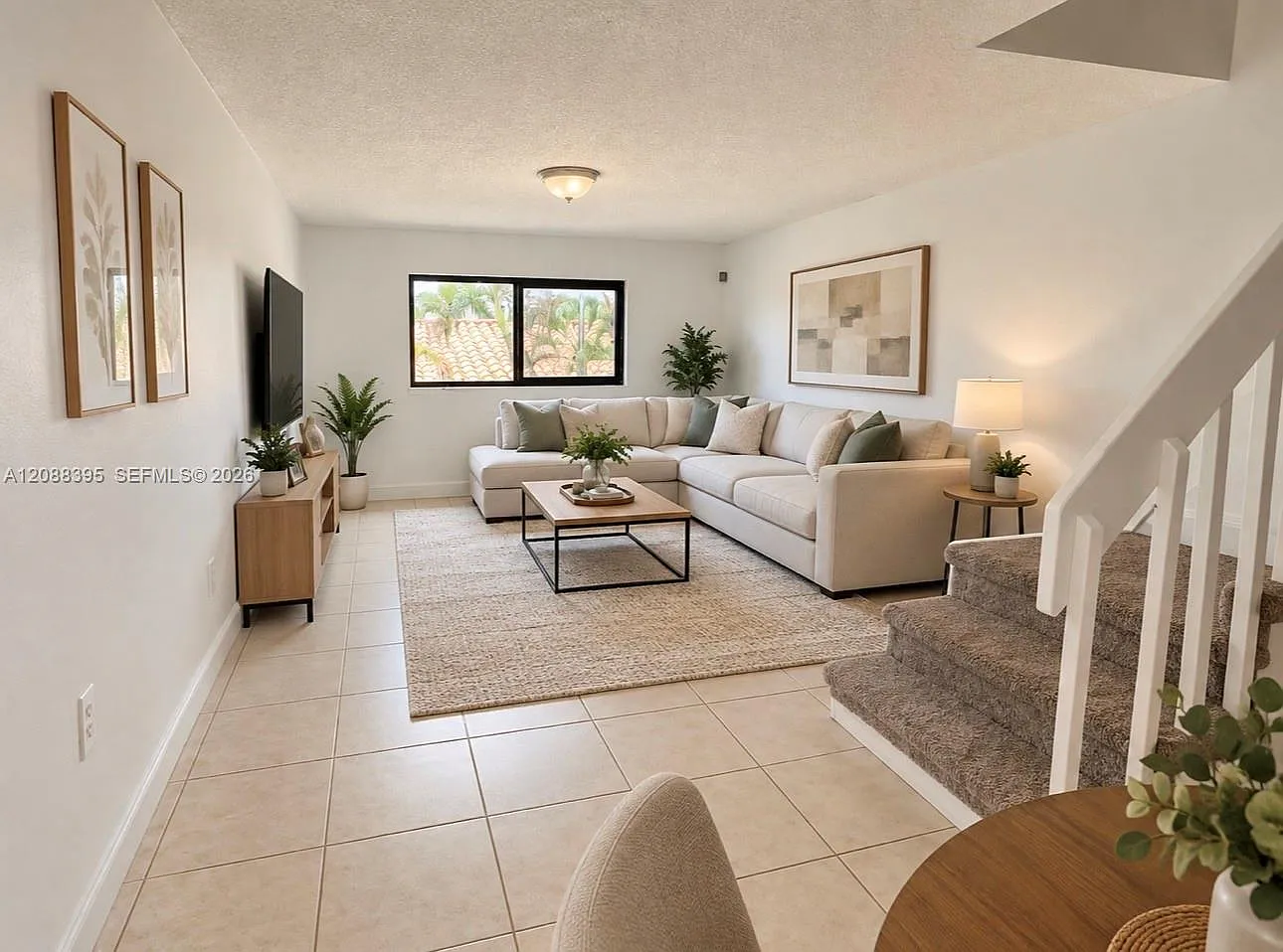 Royal Palm 47 Condo — Photo 1