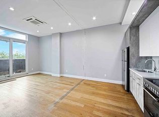 205 Spencer St #5B, Brooklyn, NY 11205