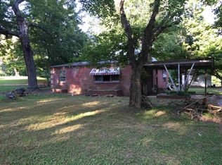 42 Tristate Ln, Benton, KY 42025