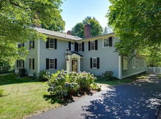 24 Leominster Rd, Lunenburg, MA 01462