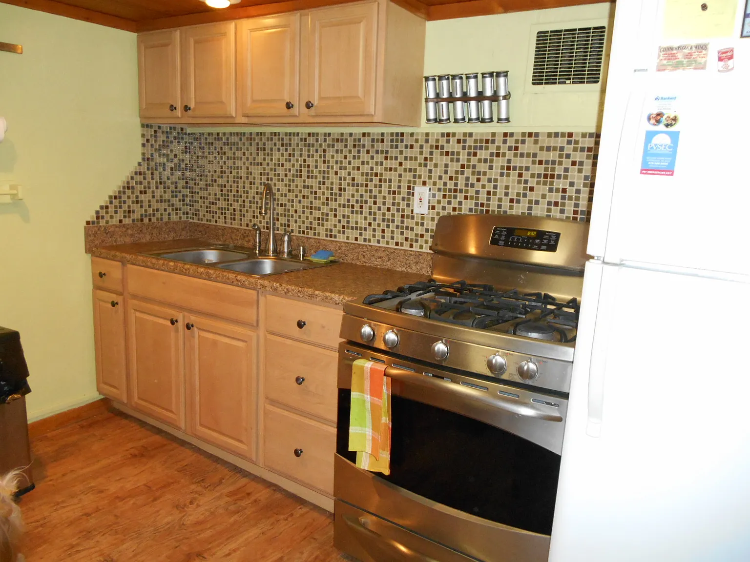 2 Park Dr photo 1