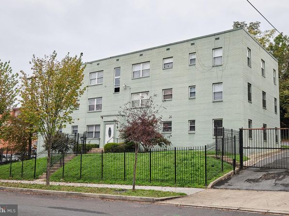 4800 C St SE APT 101, Washington, DC 20019