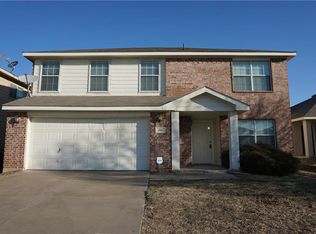344 Blairwood Dr, Fort Worth, TX 76134