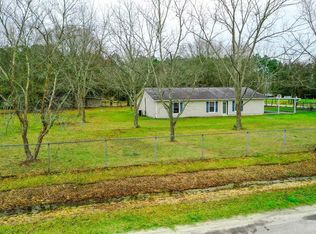 141 Baytree Rd, Alma, GA 31510