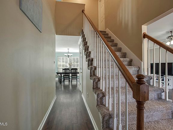 3rd image of 10148 Rockbrook Dr