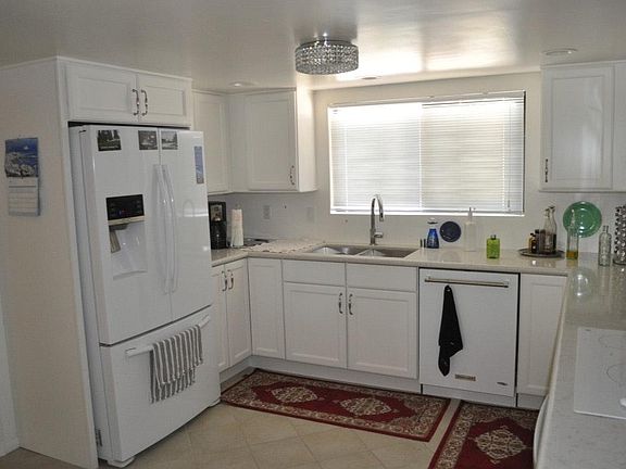 2nd image of 6960 Hyde Park Dr Unit 31