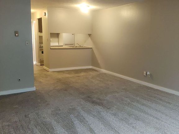 2nd image of 613 S Grace Ave #6
