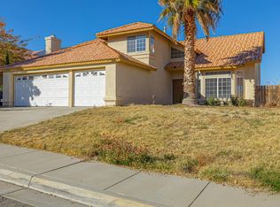 3141 Hampton Rd, Palmdale, CA 93551