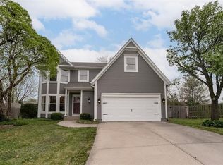 16333 S Brentwood St, Olathe, KS 66062