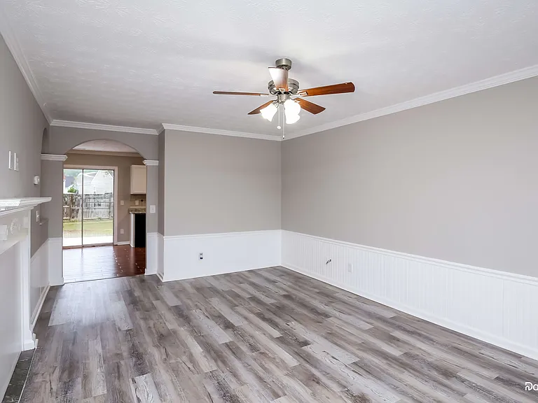 2454 Canary Ct — Photo 3