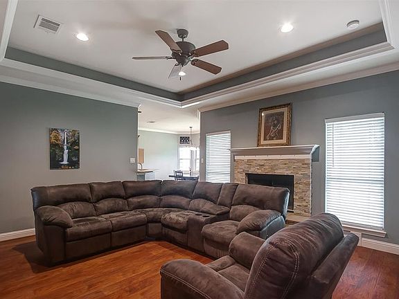 5th image of 707 Westshore Dr