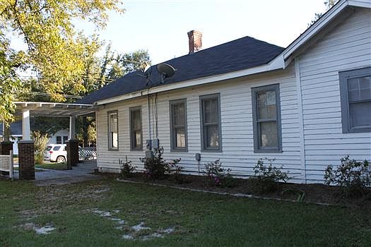 3rd image of 501 Durden St