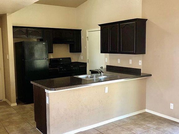 5th image of 12885 Hueco Mine Dr